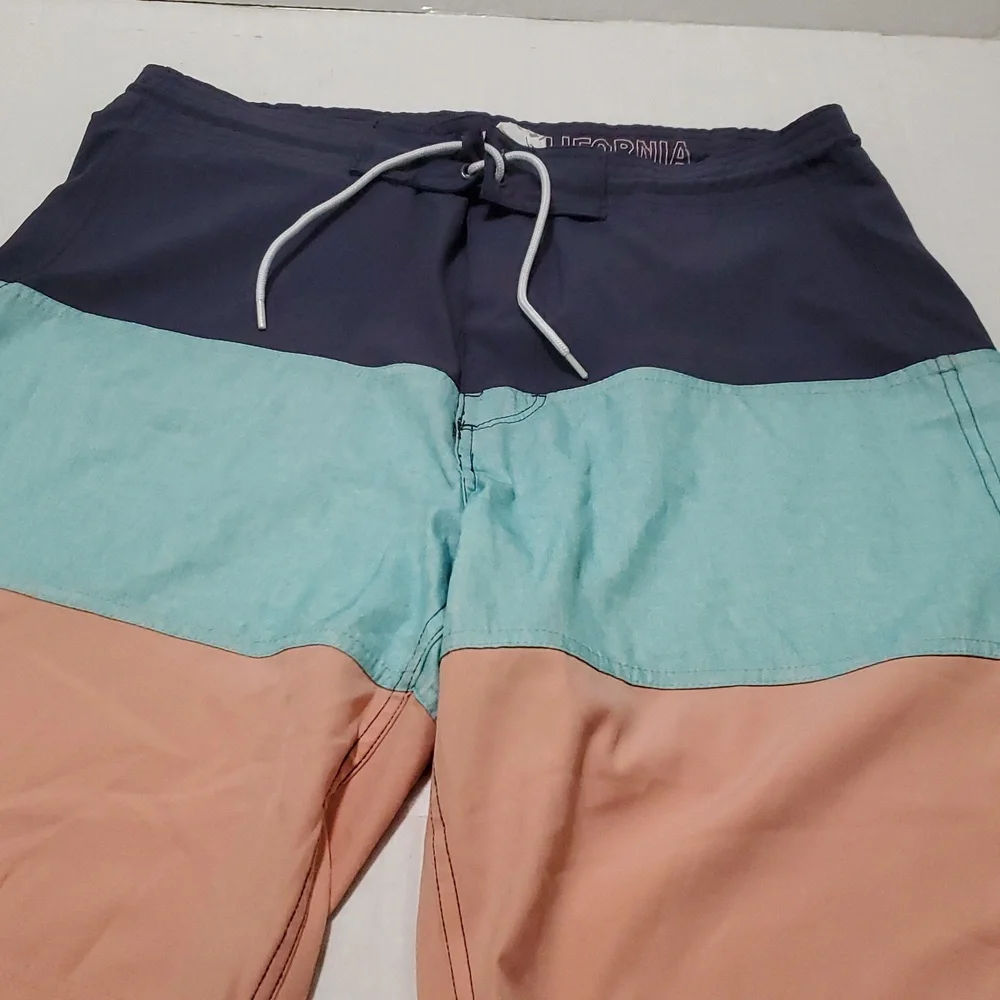 Old Navy Californis Colorblock Boardwalk Surfer Swim Shorts 34